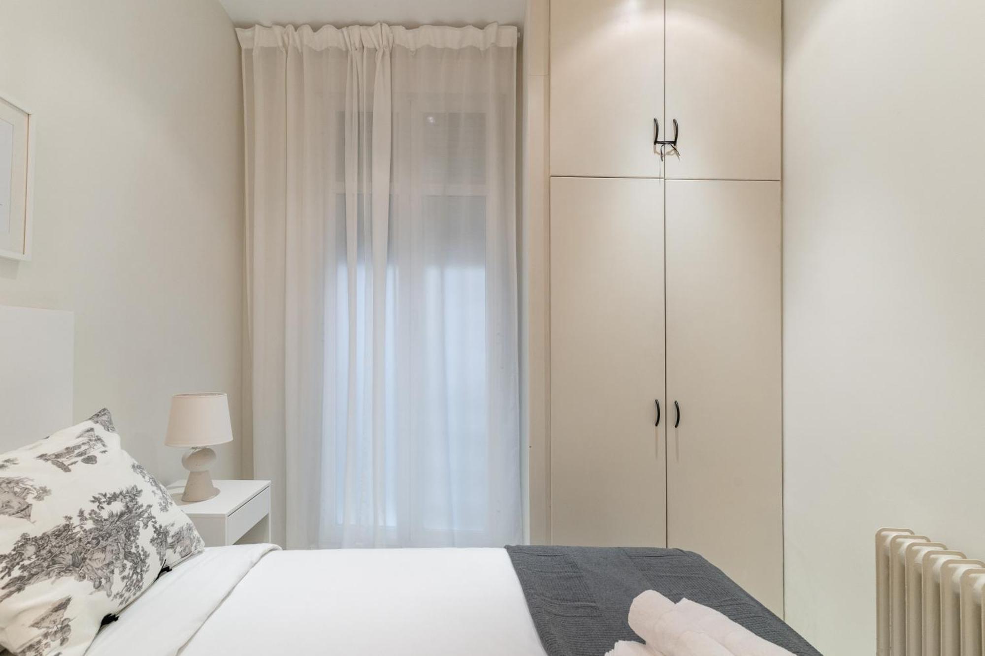 Spacious Modern-3Bedrooms 2Bathrooms-Plaza Mayor Madrid Esterno foto
