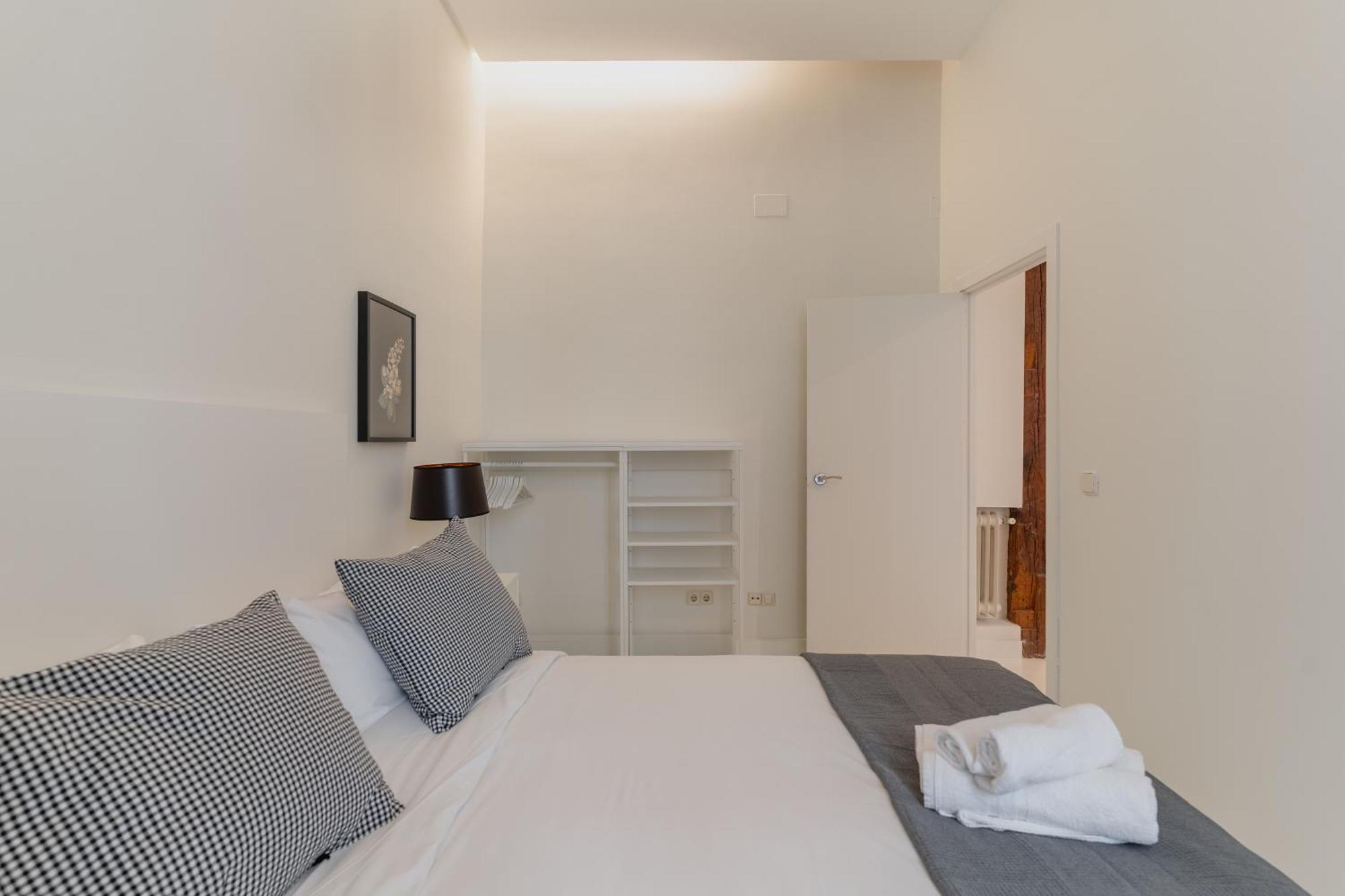 Spacious Modern-3Bedrooms 2Bathrooms-Plaza Mayor Madrid Esterno foto