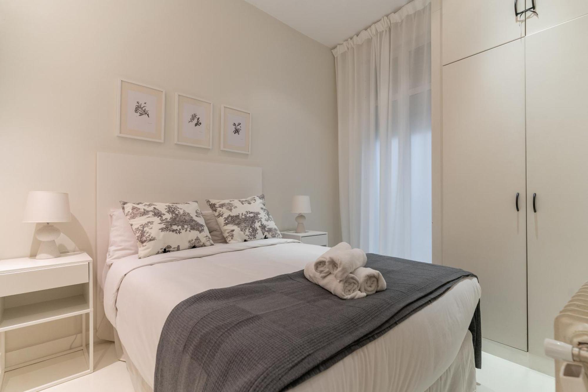 Spacious Modern-3Bedrooms 2Bathrooms-Plaza Mayor Madrid Esterno foto